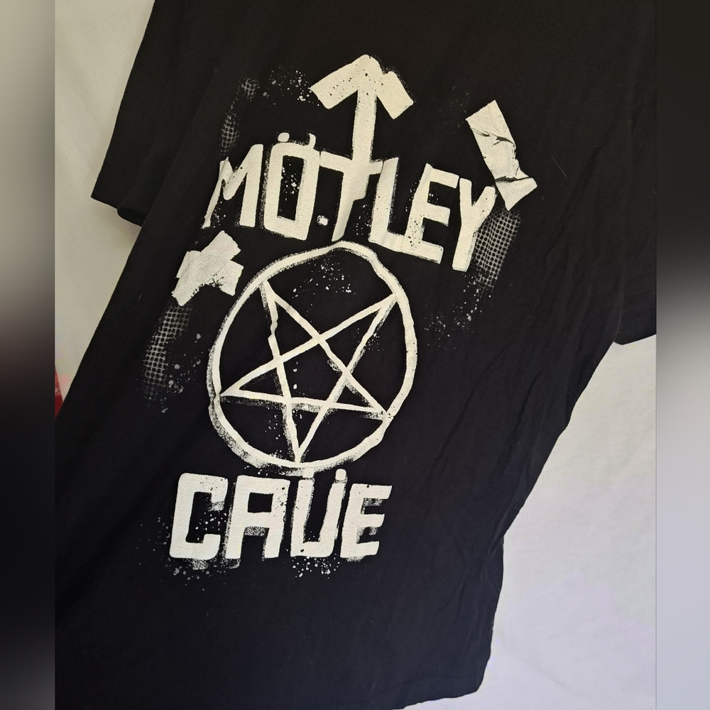 Motley Crue Shirt Tour Tee 2022 The Stadium Black XL White Dates Cotton Rock - Picture 5 of 6